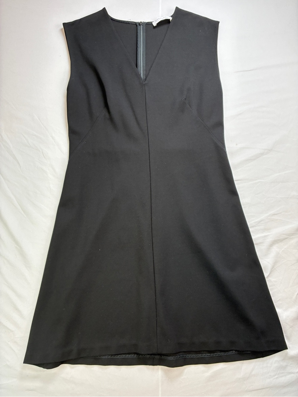 Everlane Classic SZ12 Black Sleeveless Pointe A-Line Dress Slight Flare LBD Gala